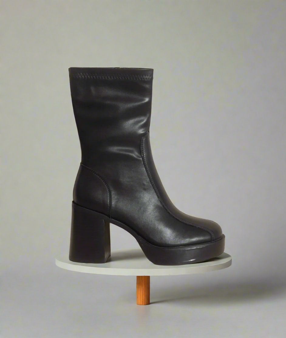 The Josephine Platform Short Boot | Black - The Sassy Rack
