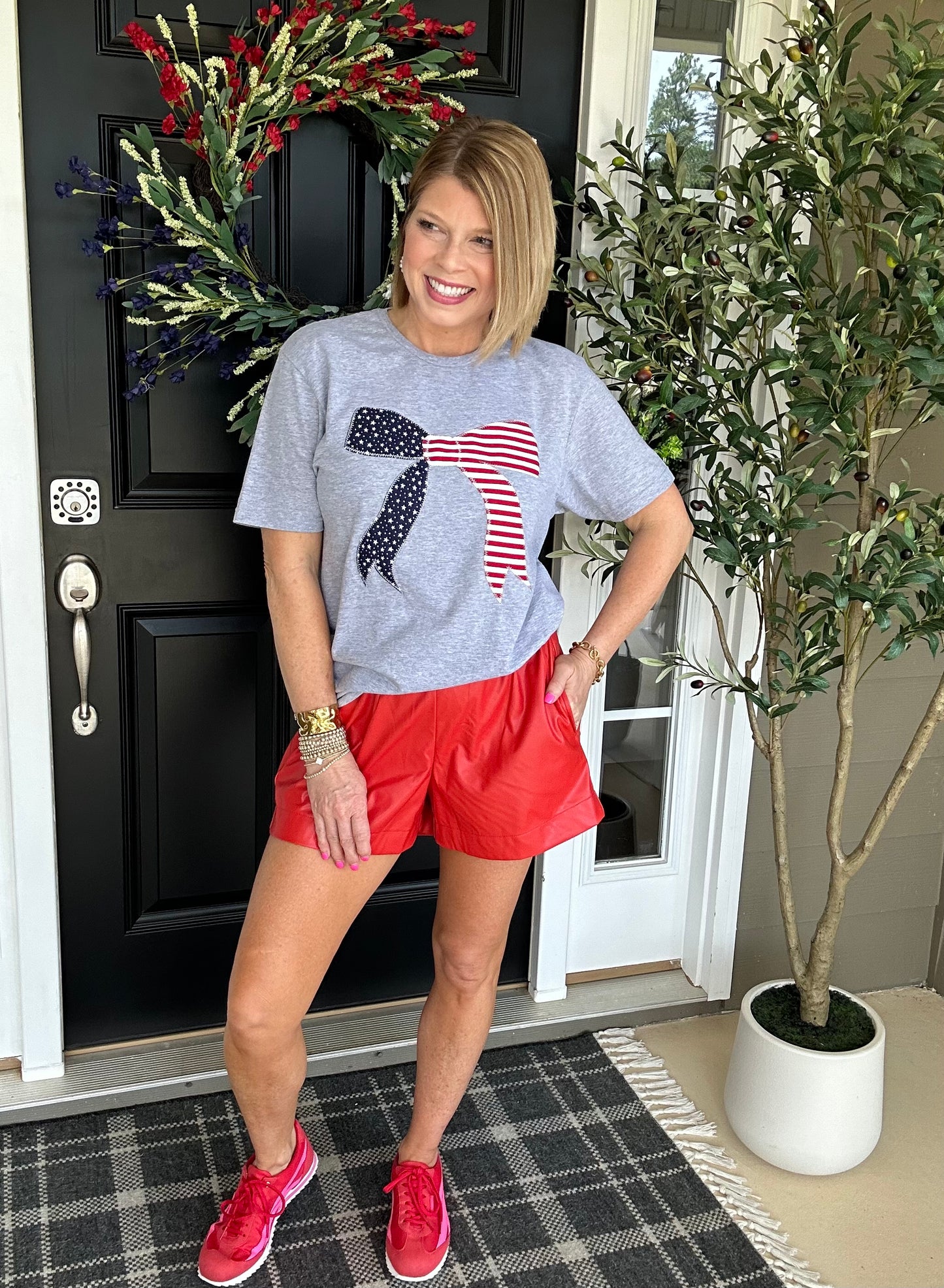 Oh My Stars Patriotic Bow Tee
