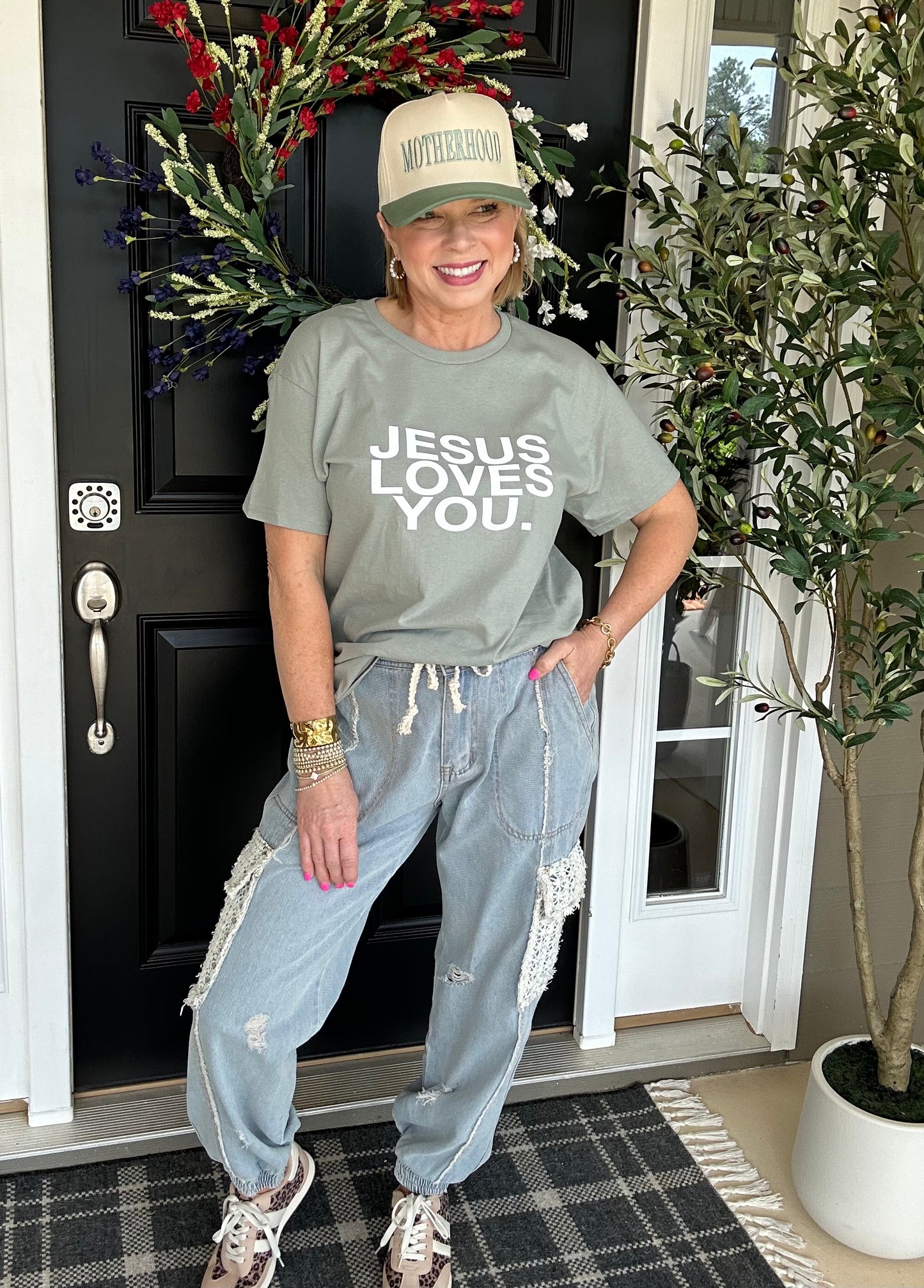 Jesus Loves You Tee | Sage