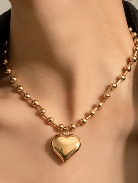 Gold Chunky Heart Necklace | Waterproof