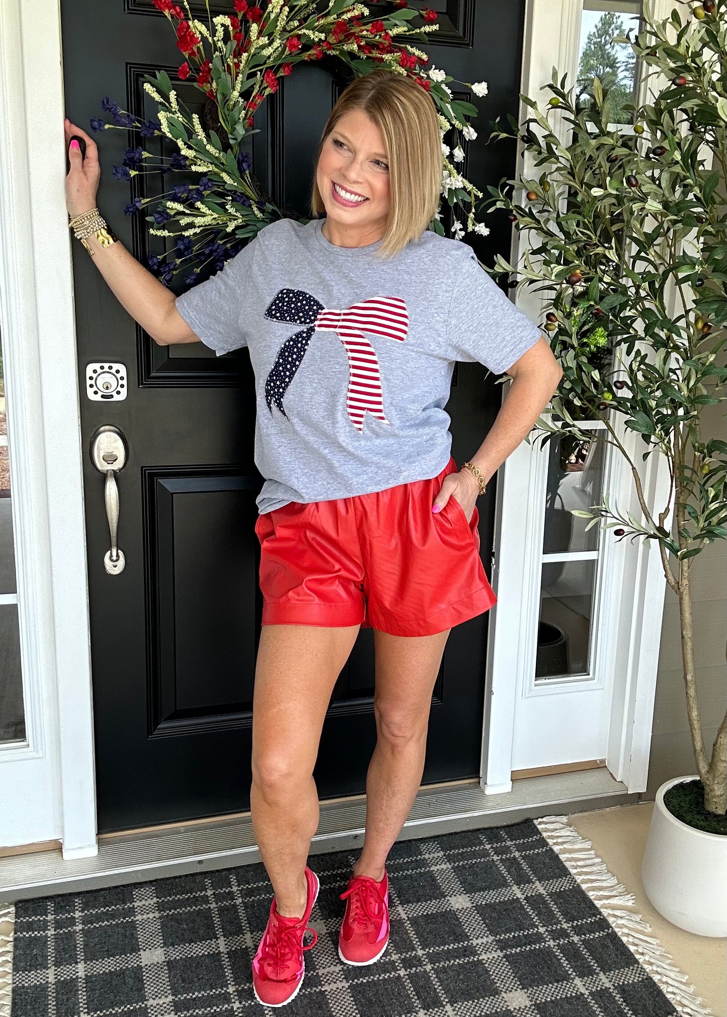 Oh My Stars Patriotic Bow Tee