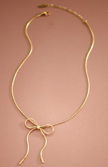 Bella Gold Bow Necklace | Waterproof