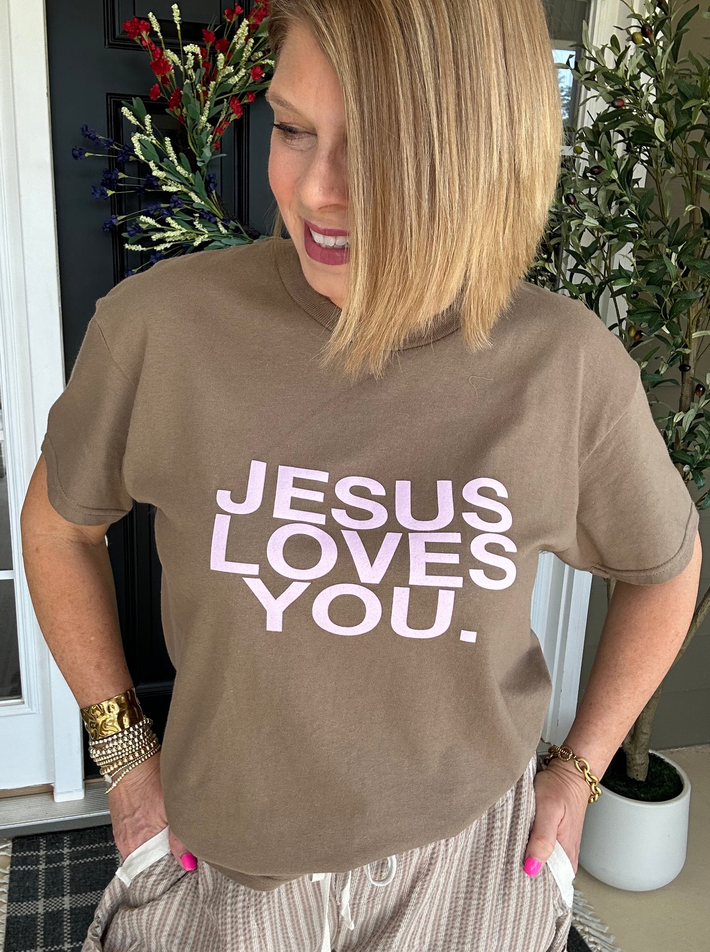 Jesus Loves You Tee | Mocha/Blush