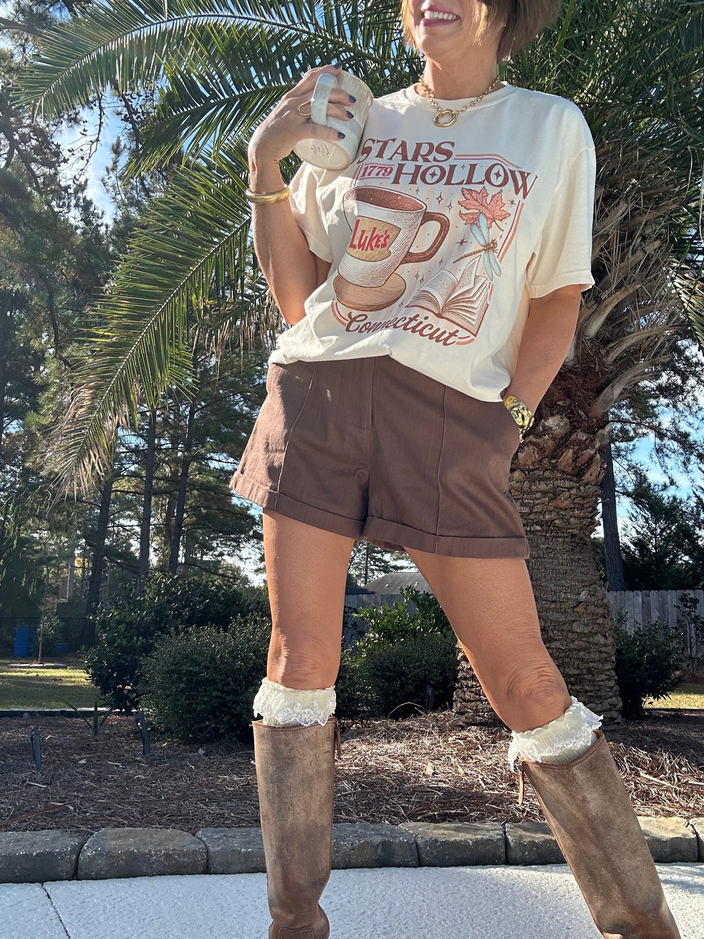 Stars Hollow Tee | Ivory