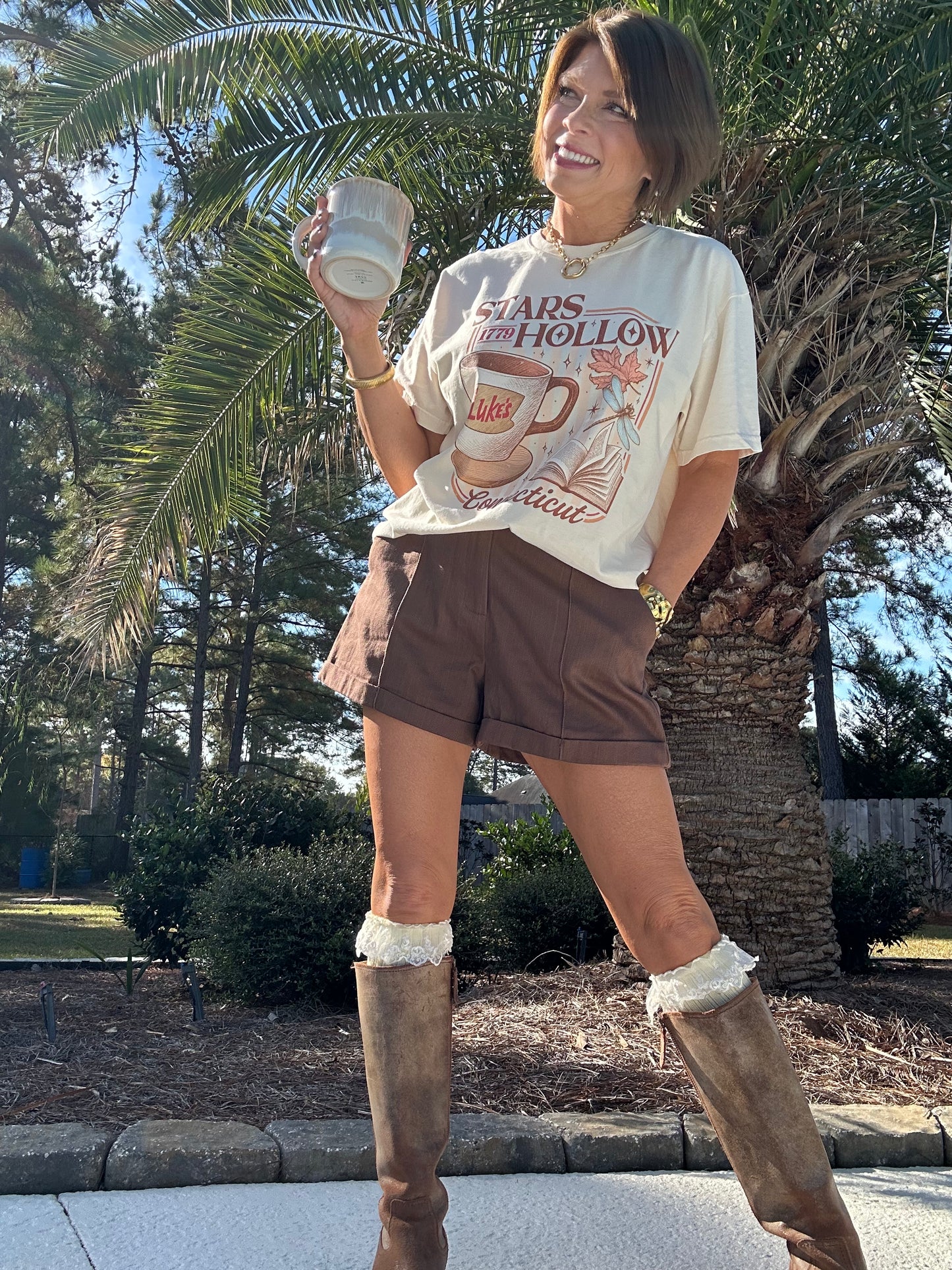 Stars Hollow Tee | Ivory